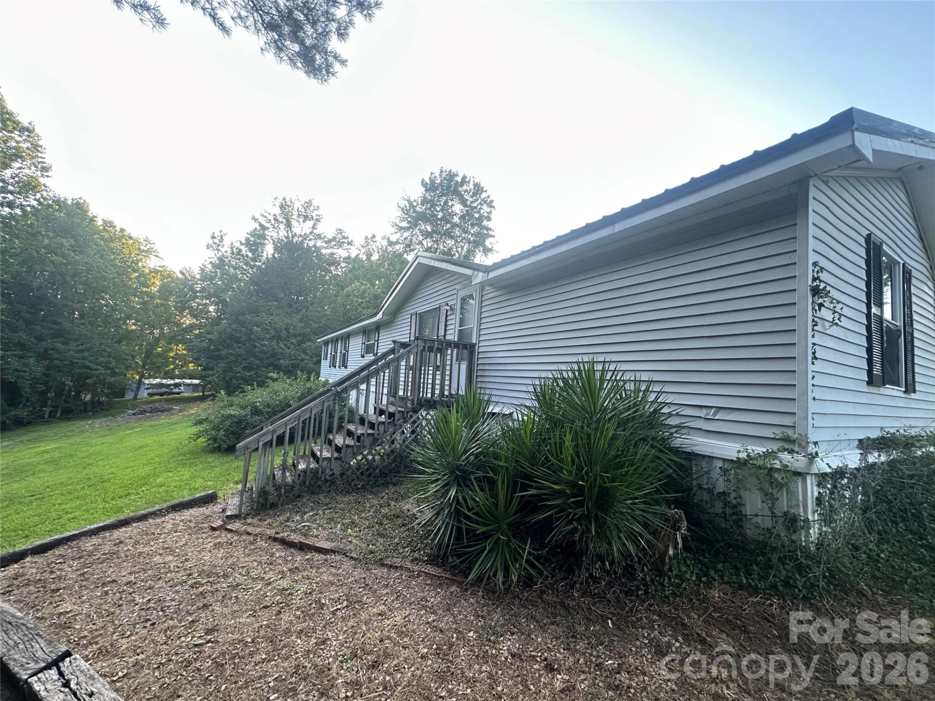 69 Woodmont Drive - Photo 2