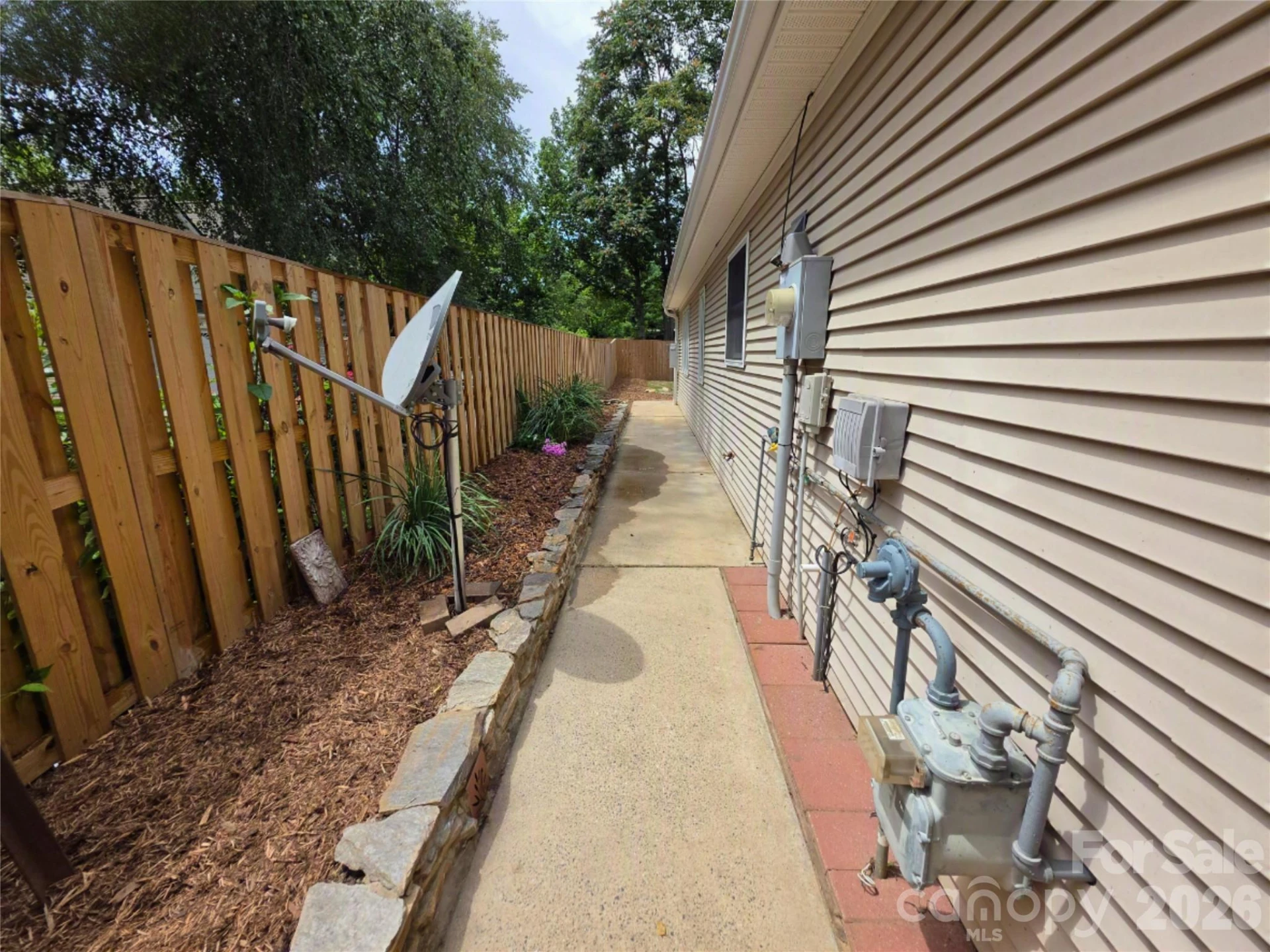 41 Beekeeper Trail - Photo 40