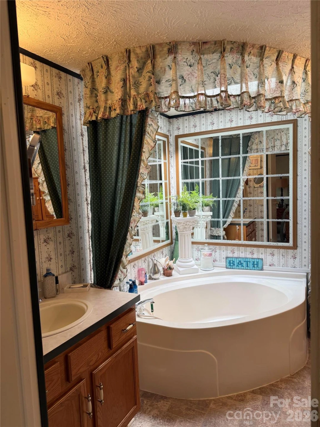 556 Gilbert Road - Photo 15