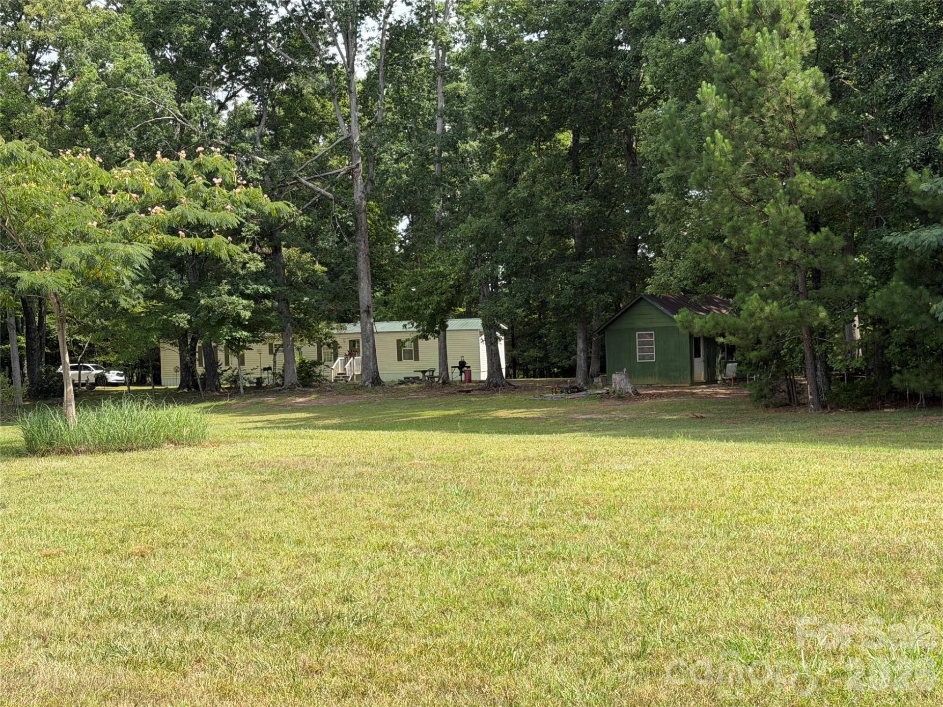 556 Gilbert Road - Photo 5