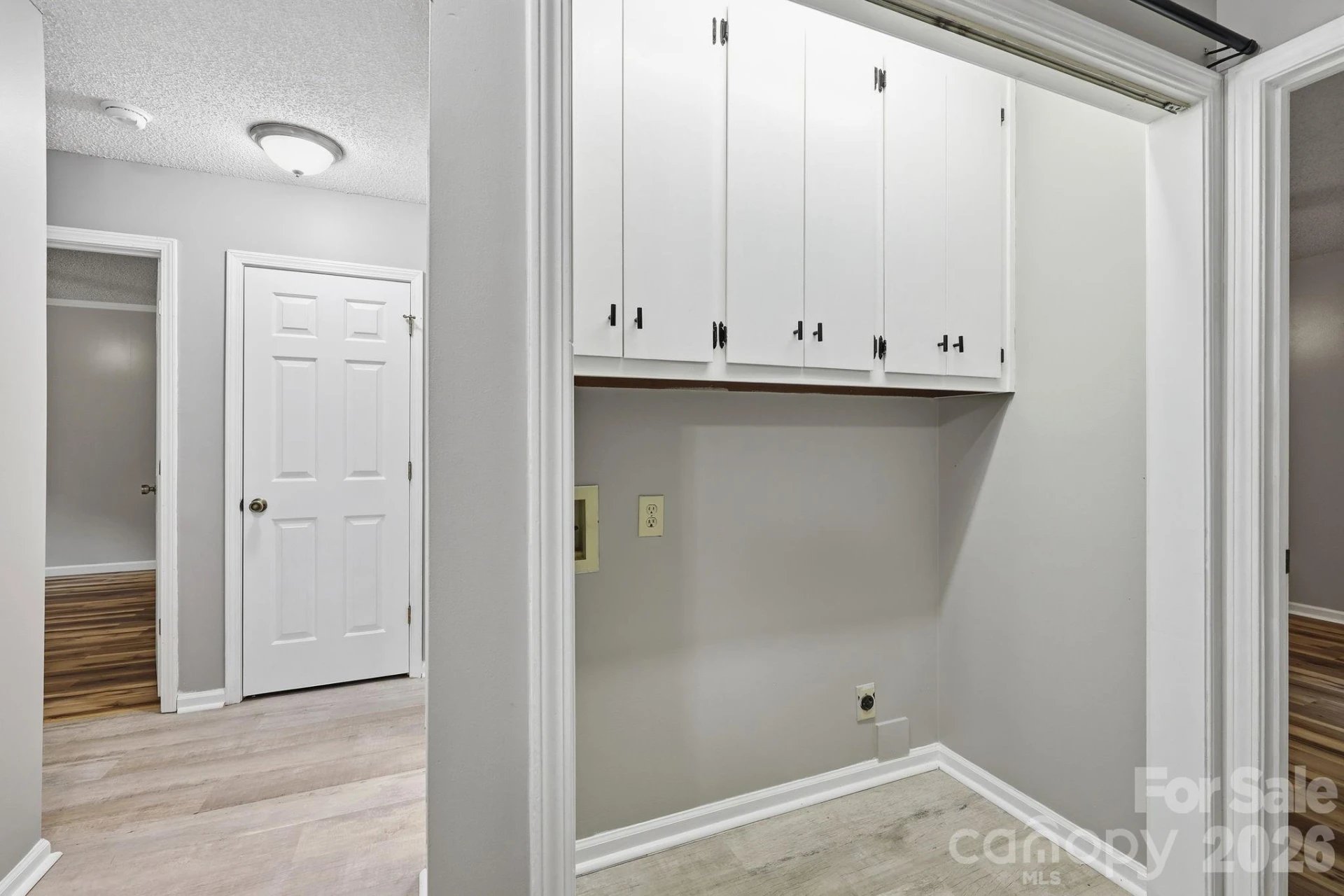 340 Oakwood Lane - Photo 11