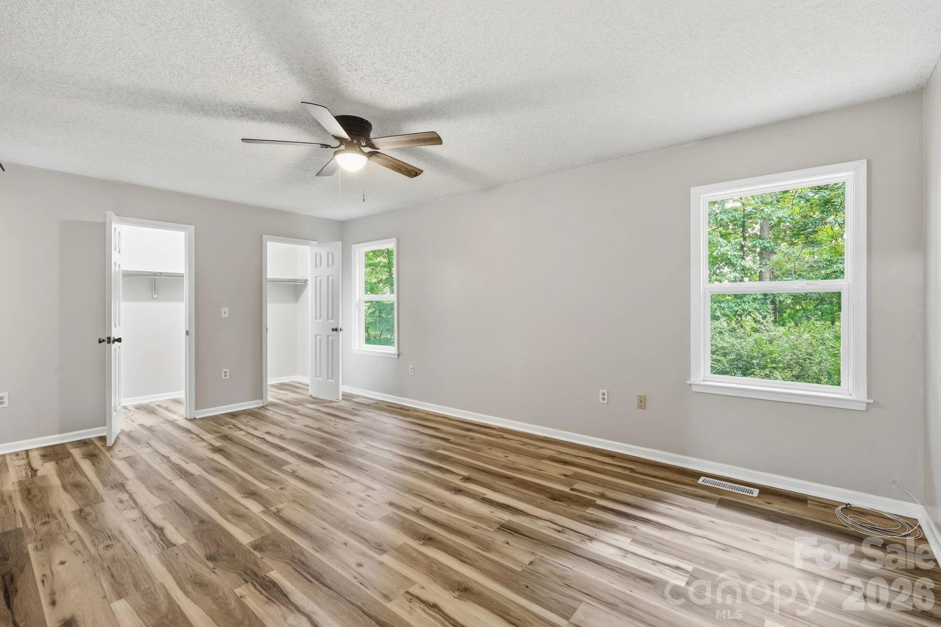 340 Oakwood Lane - Photo 12
