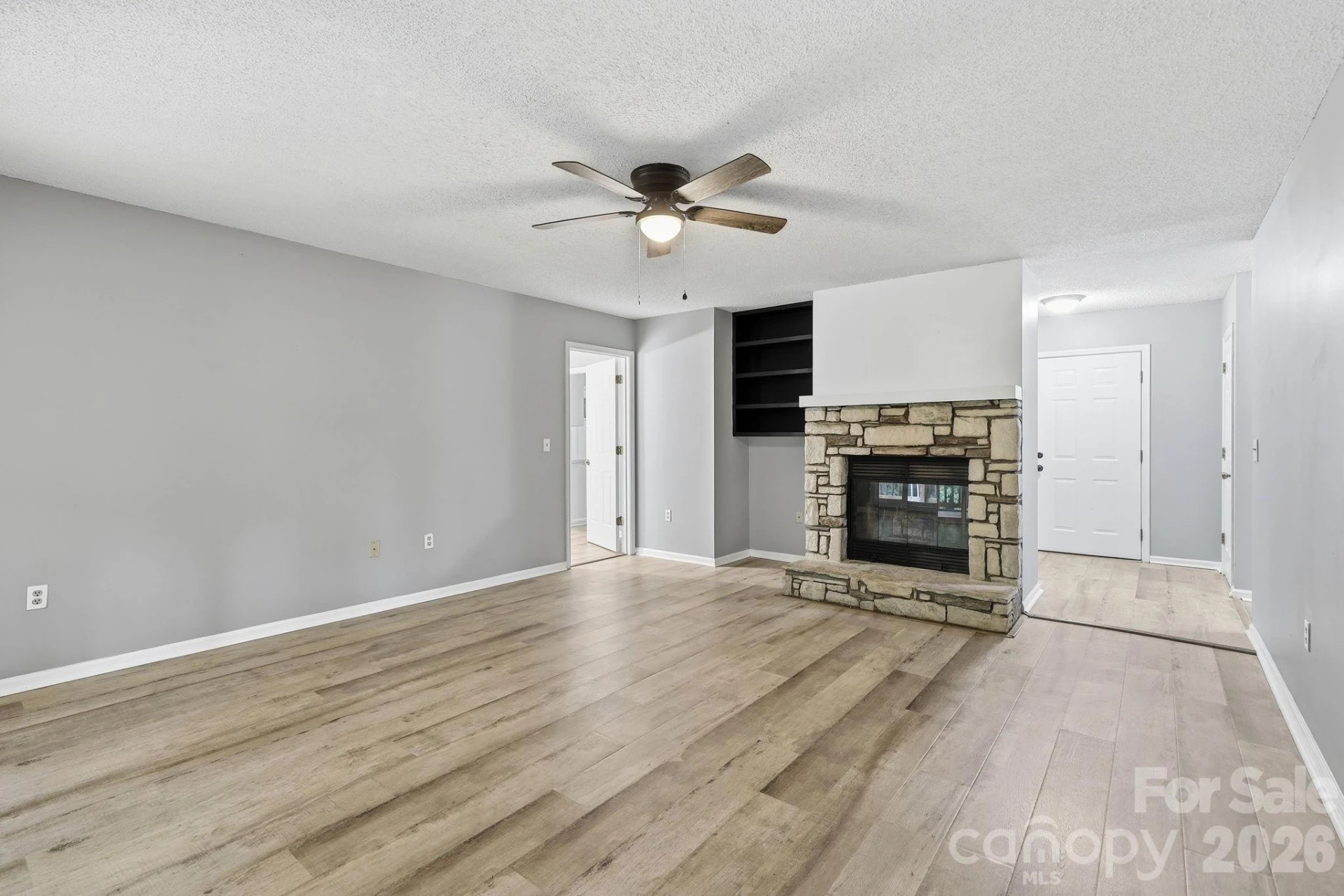 340 Oakwood Lane - Photo 10
