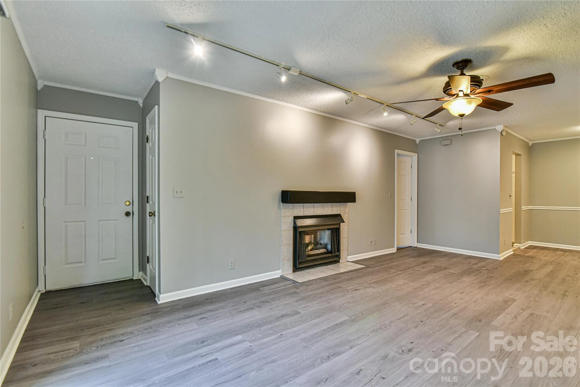 110 Heywood Road #8D - Photo 2