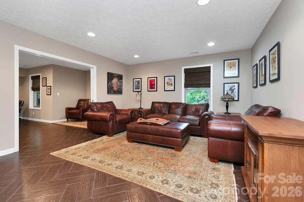 1625 Ugugu Drive - Photo 35