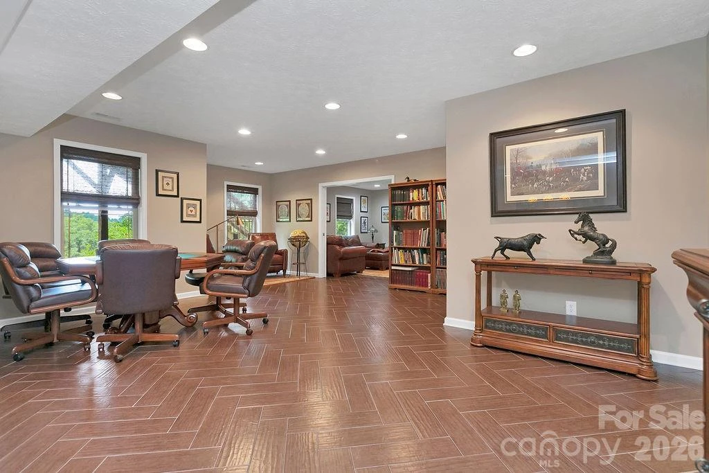 1625 Ugugu Drive - Photo 37