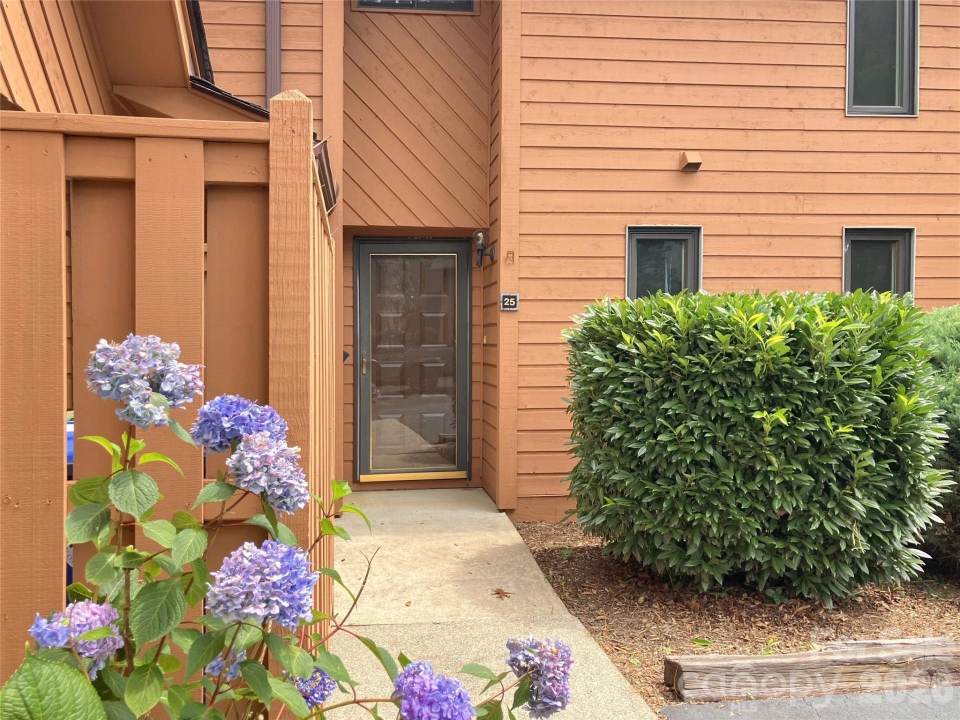 25 Village Drive #25 - Photo 2