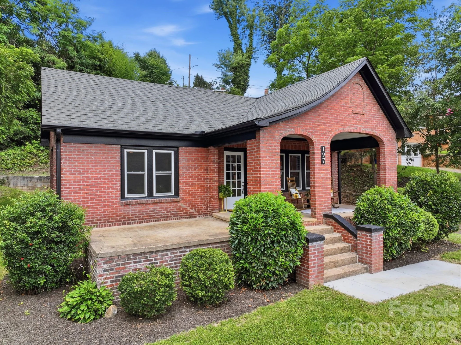 197 Academy Street - Photo 3