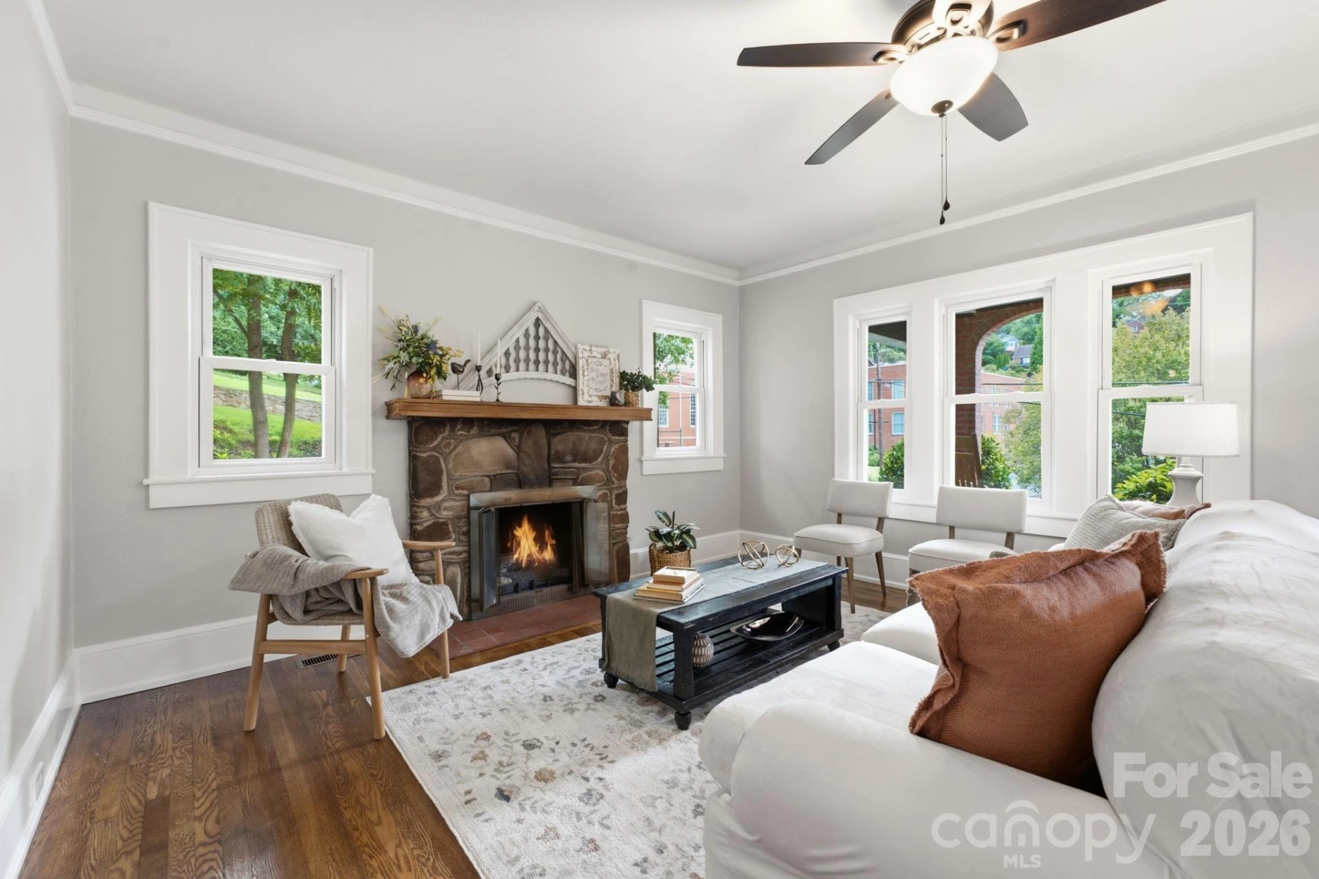 197 Academy Street - Photo 8