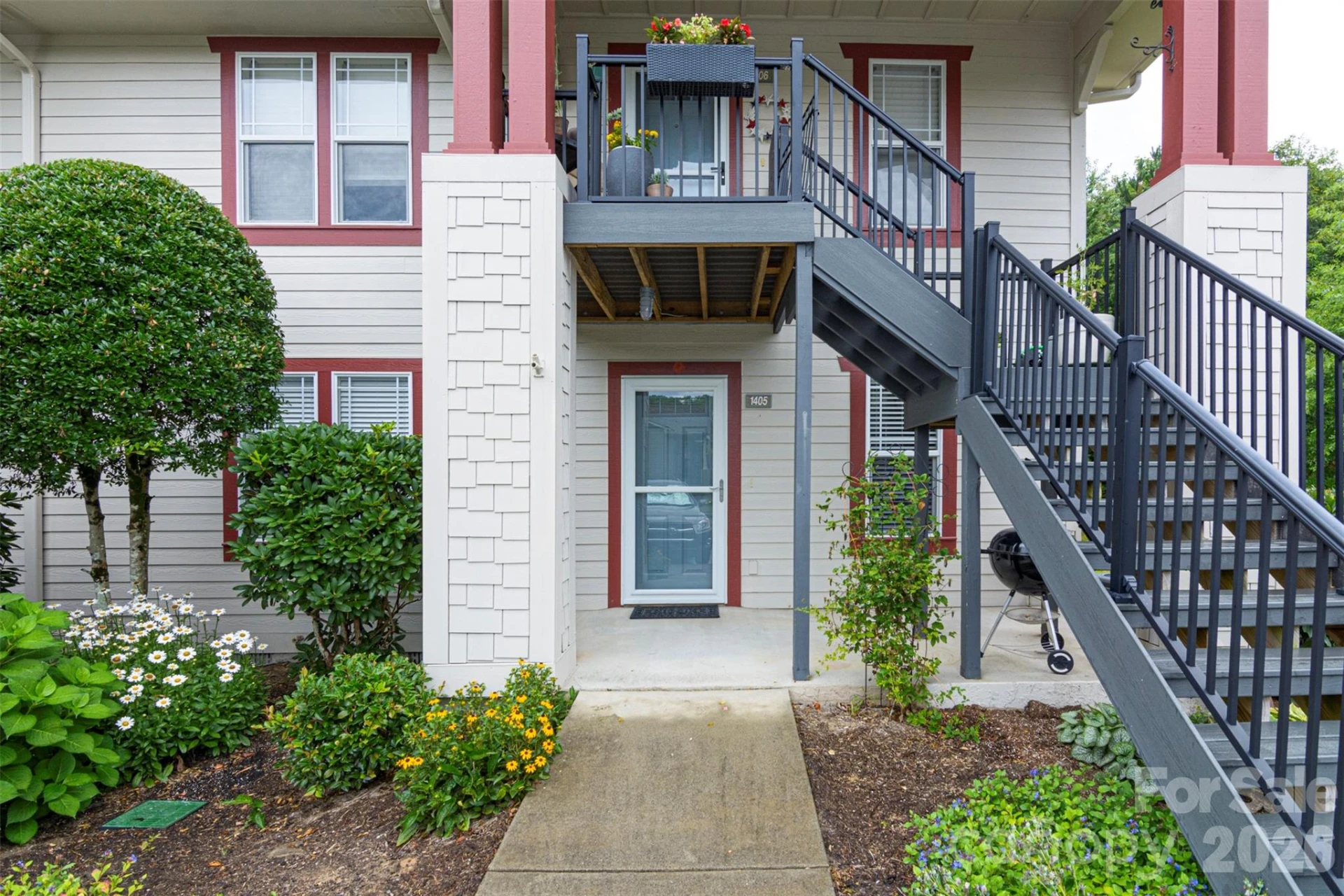 1405 Deermouse Way - Photo 2