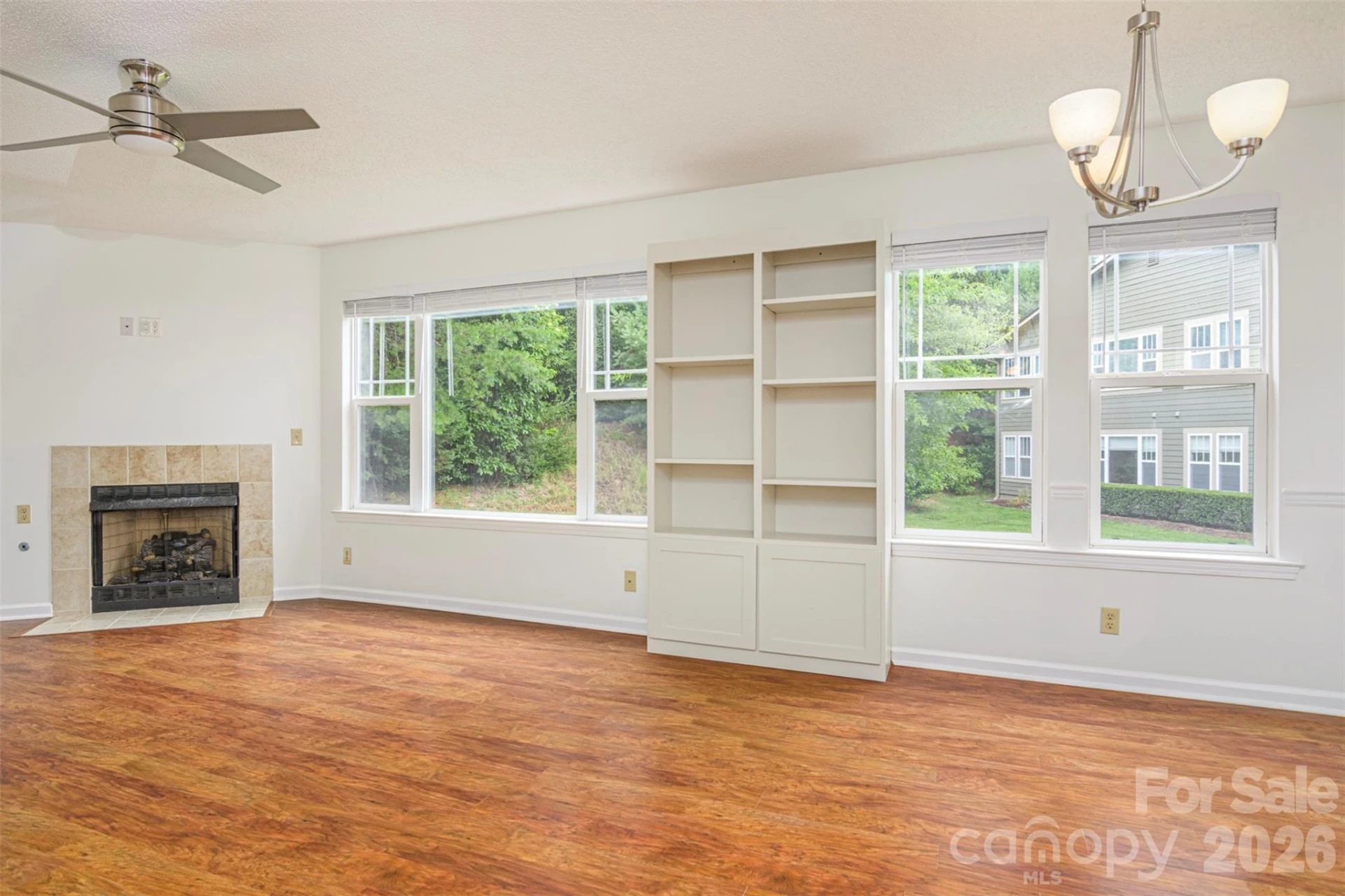 1405 Deermouse Way - Photo 17