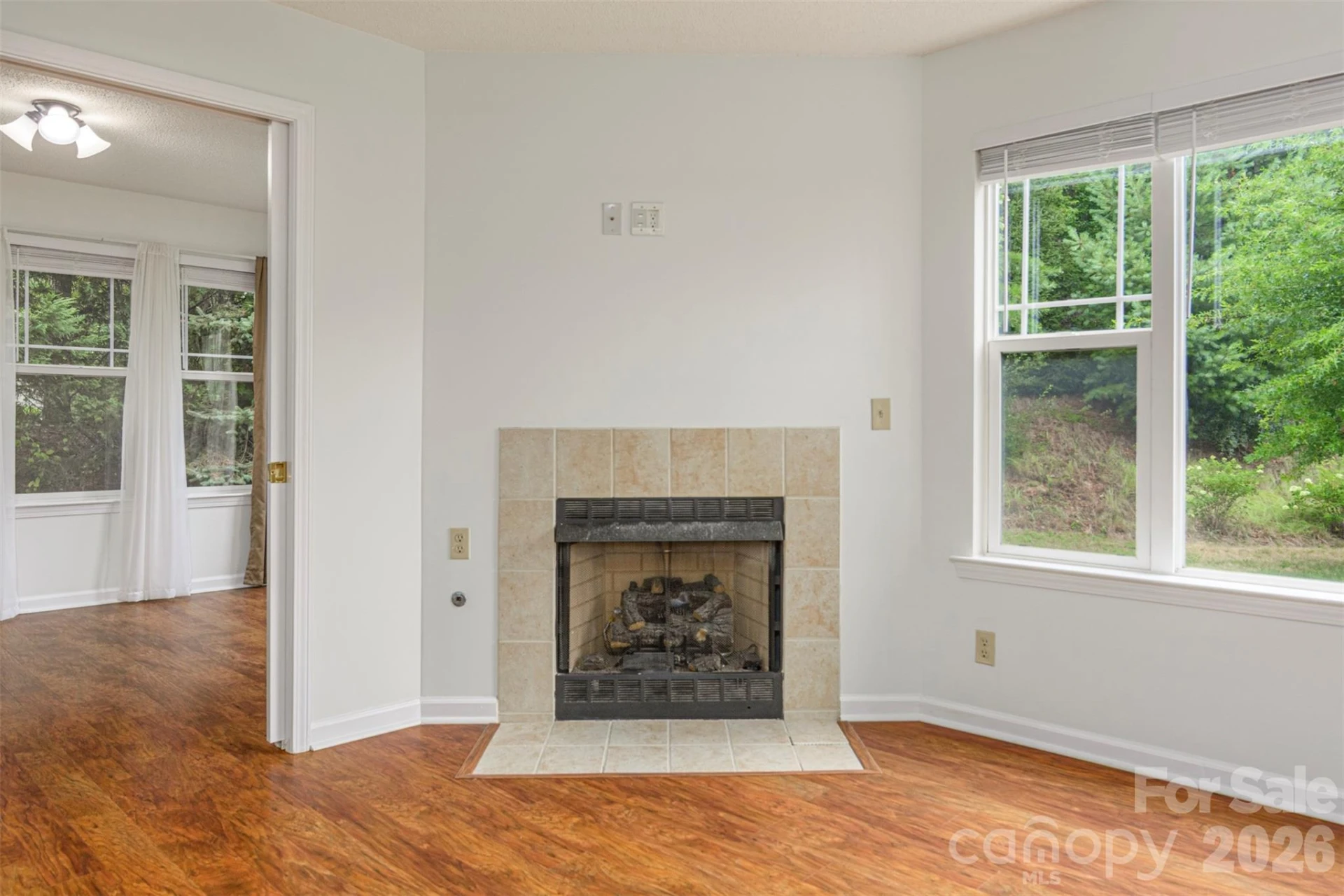 1405 Deermouse Way - Photo 18