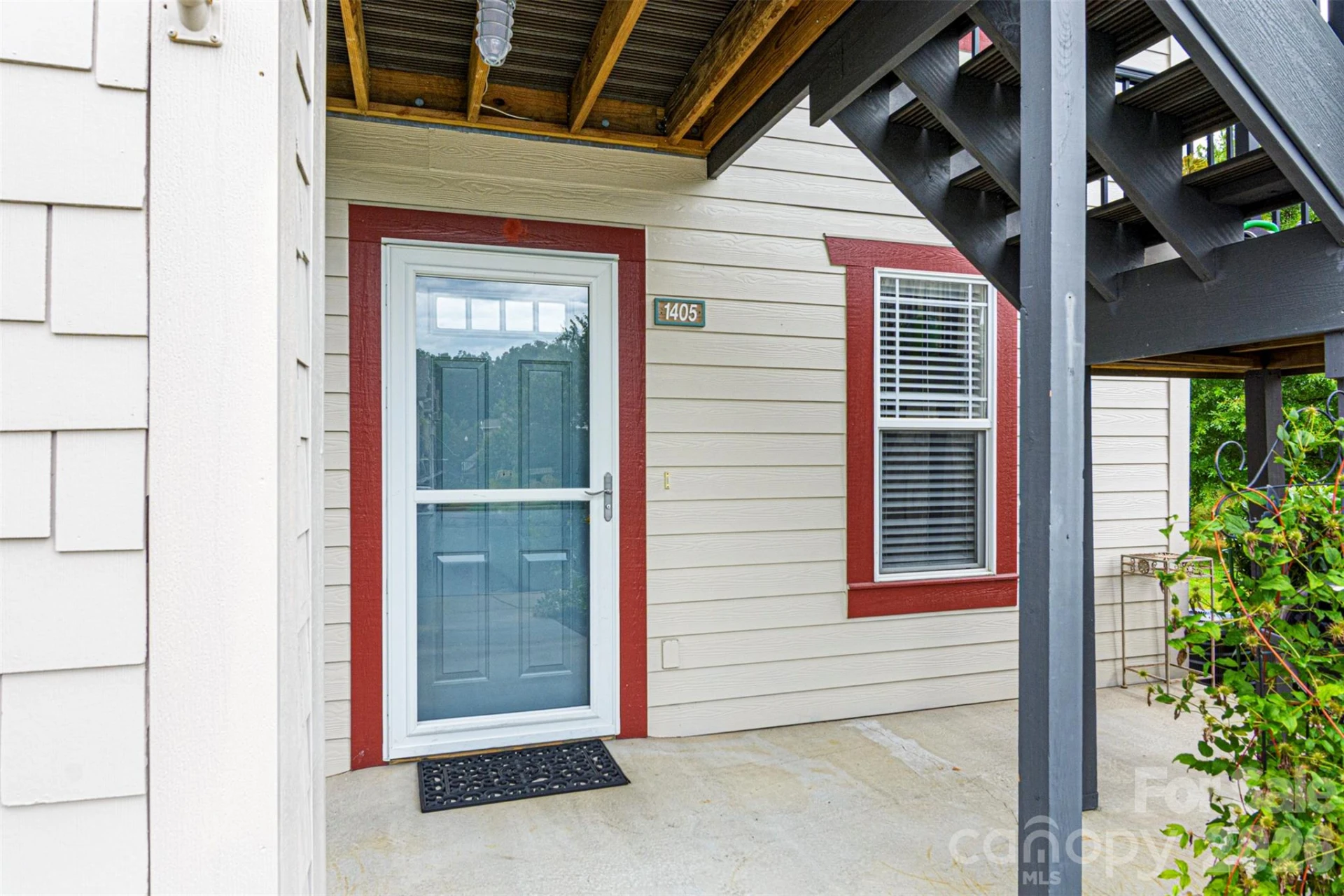 1405 Deermouse Way - Photo 3