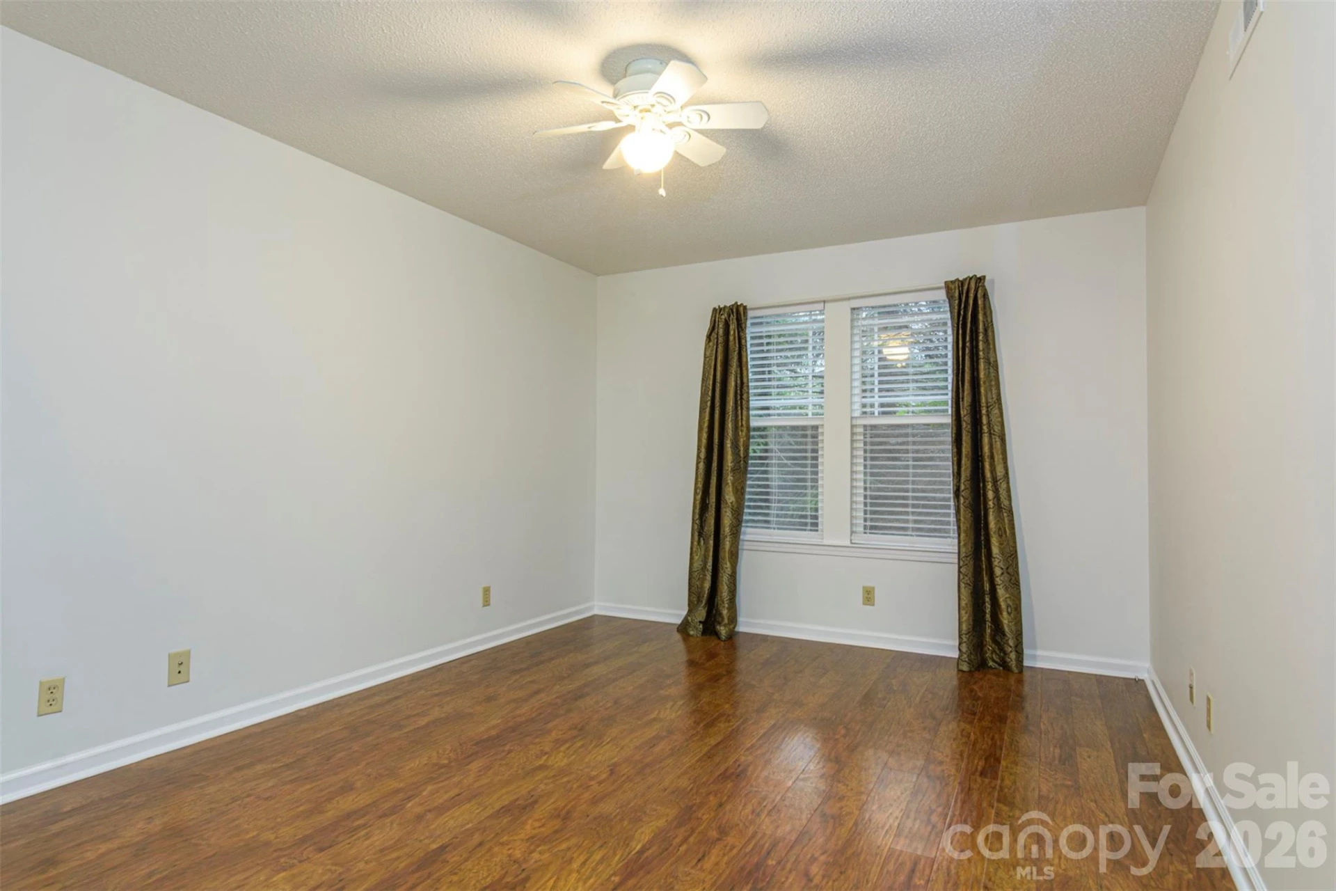 1405 Deermouse Way - Photo 30