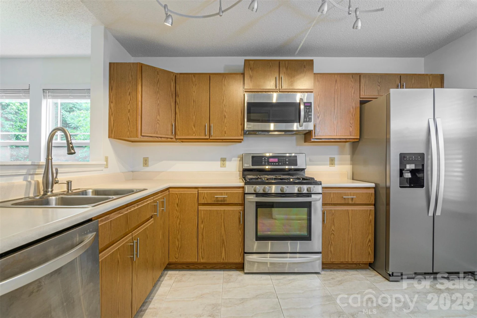 1405 Deermouse Way - Photo 9
