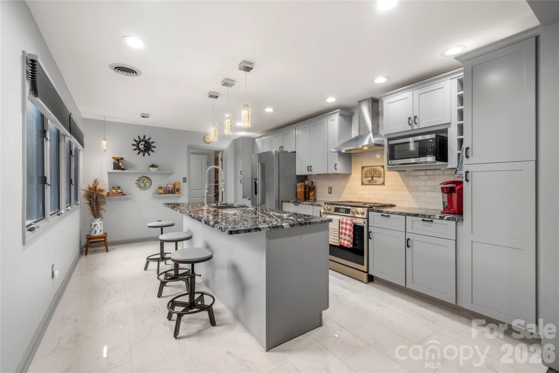 106 Deerlake Drive - Photo 10