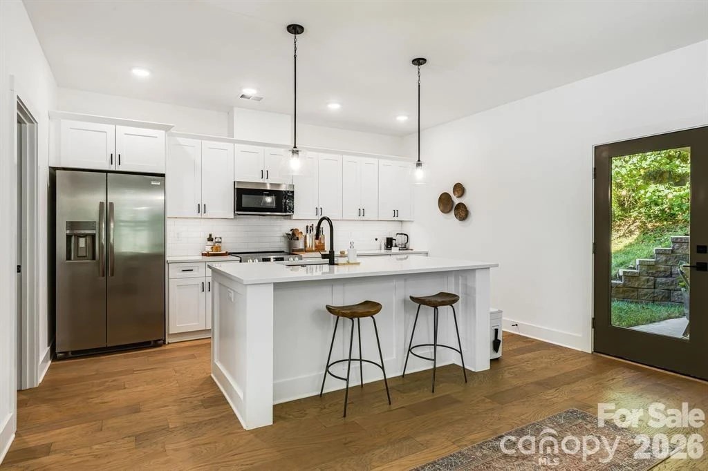 108 Glendale Avenue - Photo 14
