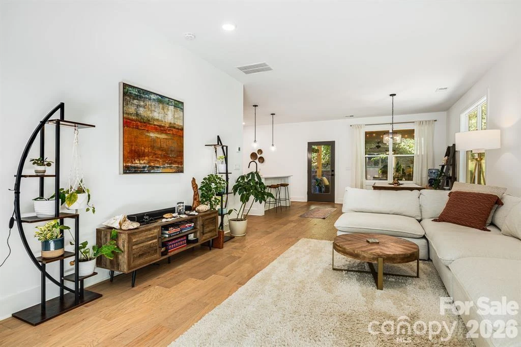 108 Glendale Avenue - Photo 6