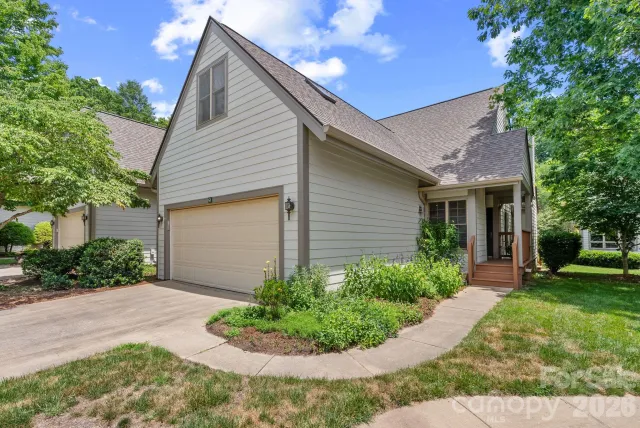 62 Pinnacle Point, Asheville, NC, 28805