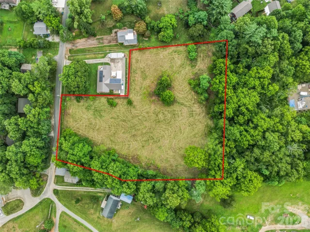 99999 Daniel Road, Asheville, NC, 28806