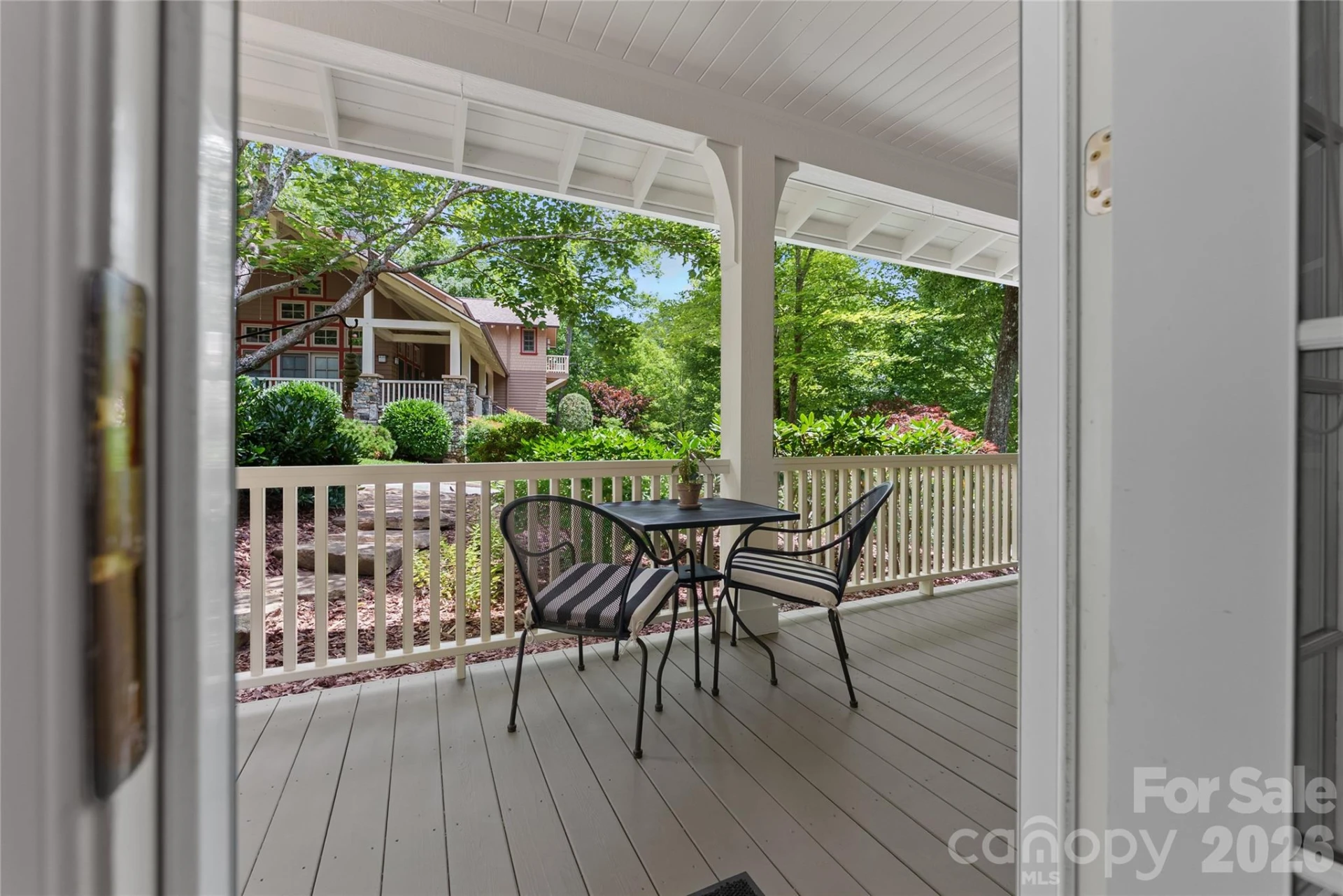 38 Cheshire Drive - Photo 30