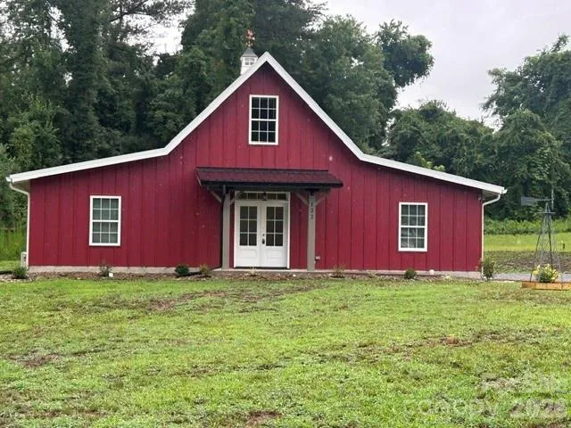 122 John Warren Drive