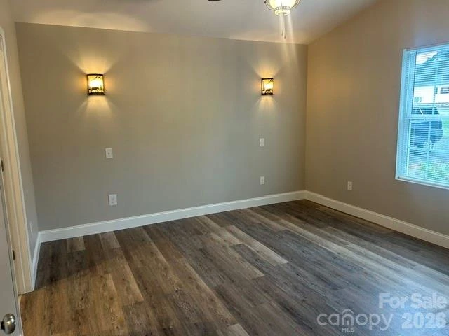 122 John Warren Drive - Photo 16