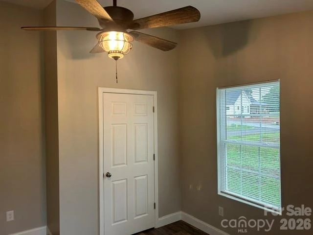 122 John Warren Drive - Photo 24