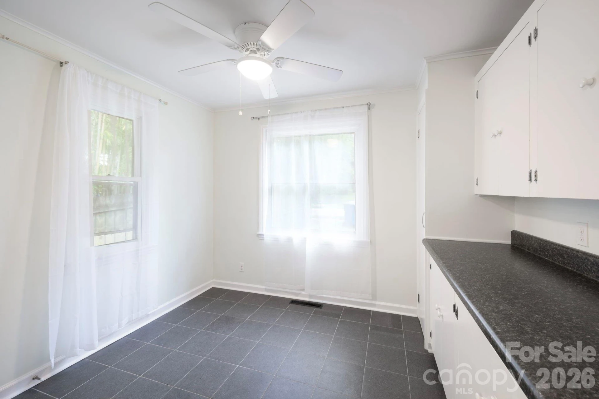 176 Chiles Avenue - Photo 11
