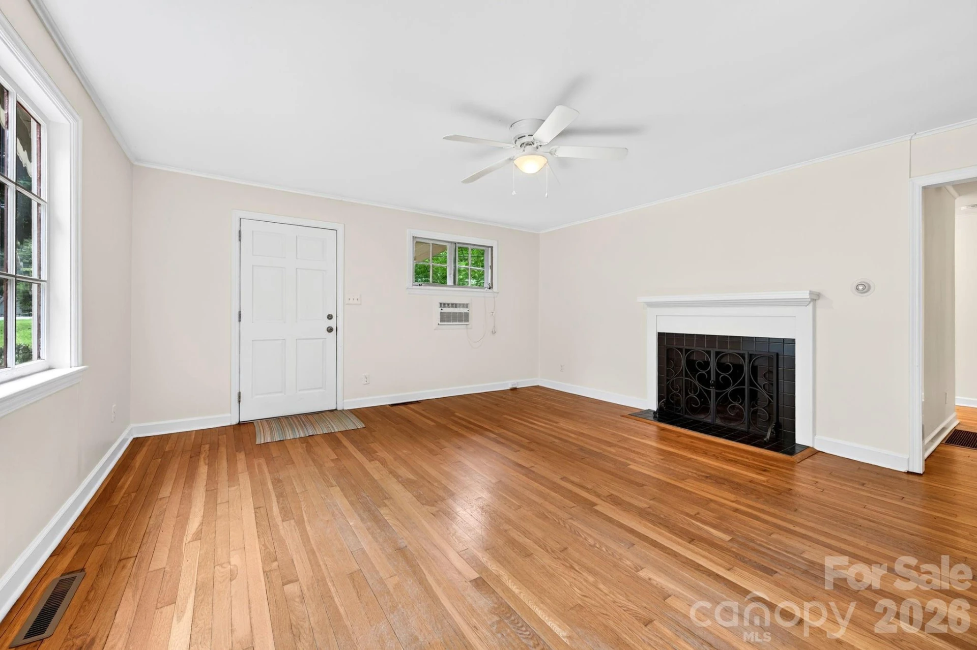 176 Chiles Avenue - Photo 5