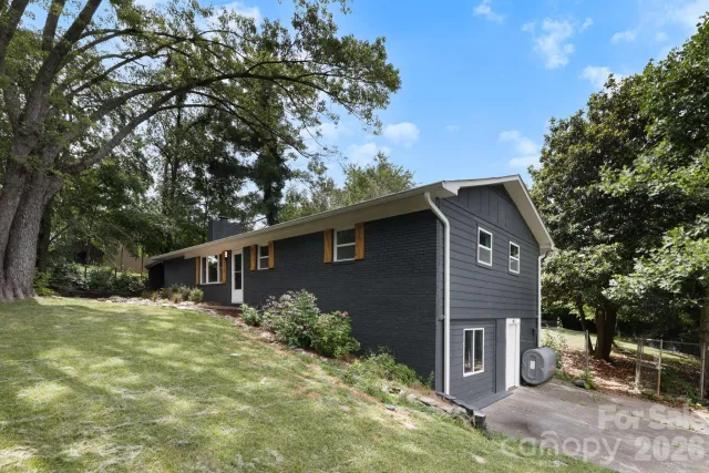 28 Pine Lane, Asheville, NC, 28806