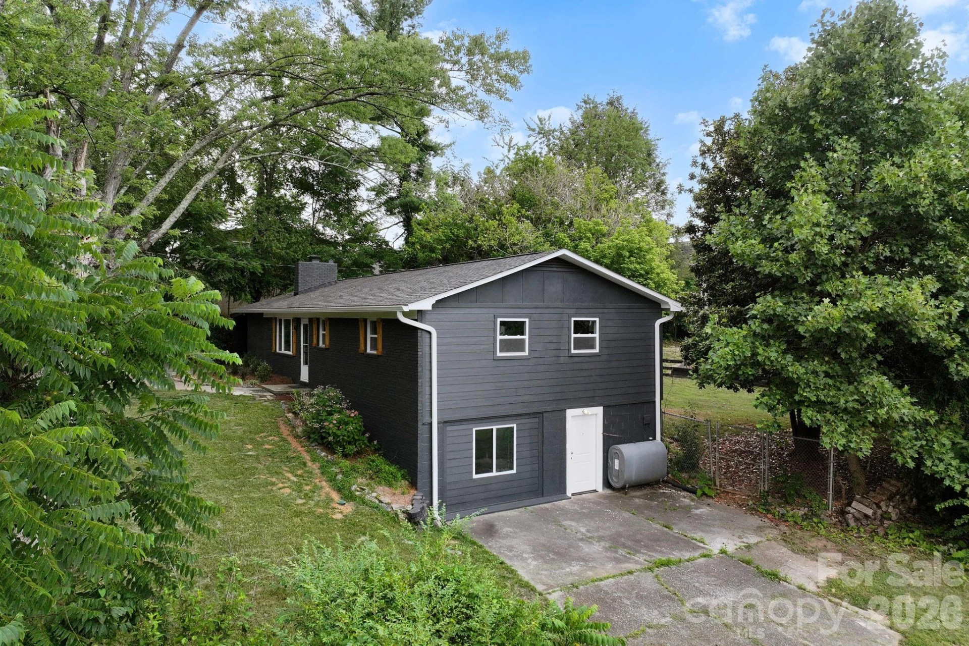 28 Pine Lane - Photo 4