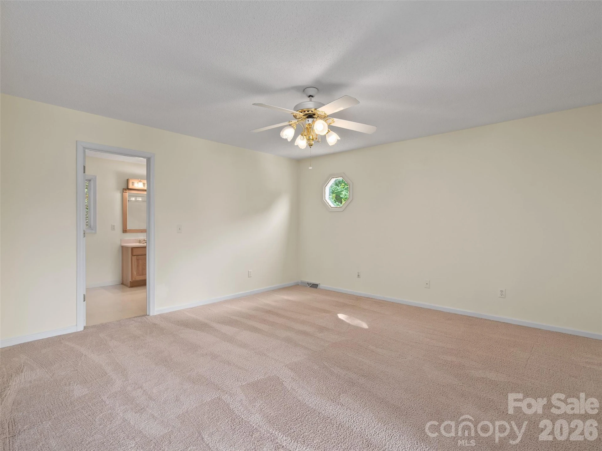 415 Knollwood Drive - Photo 12