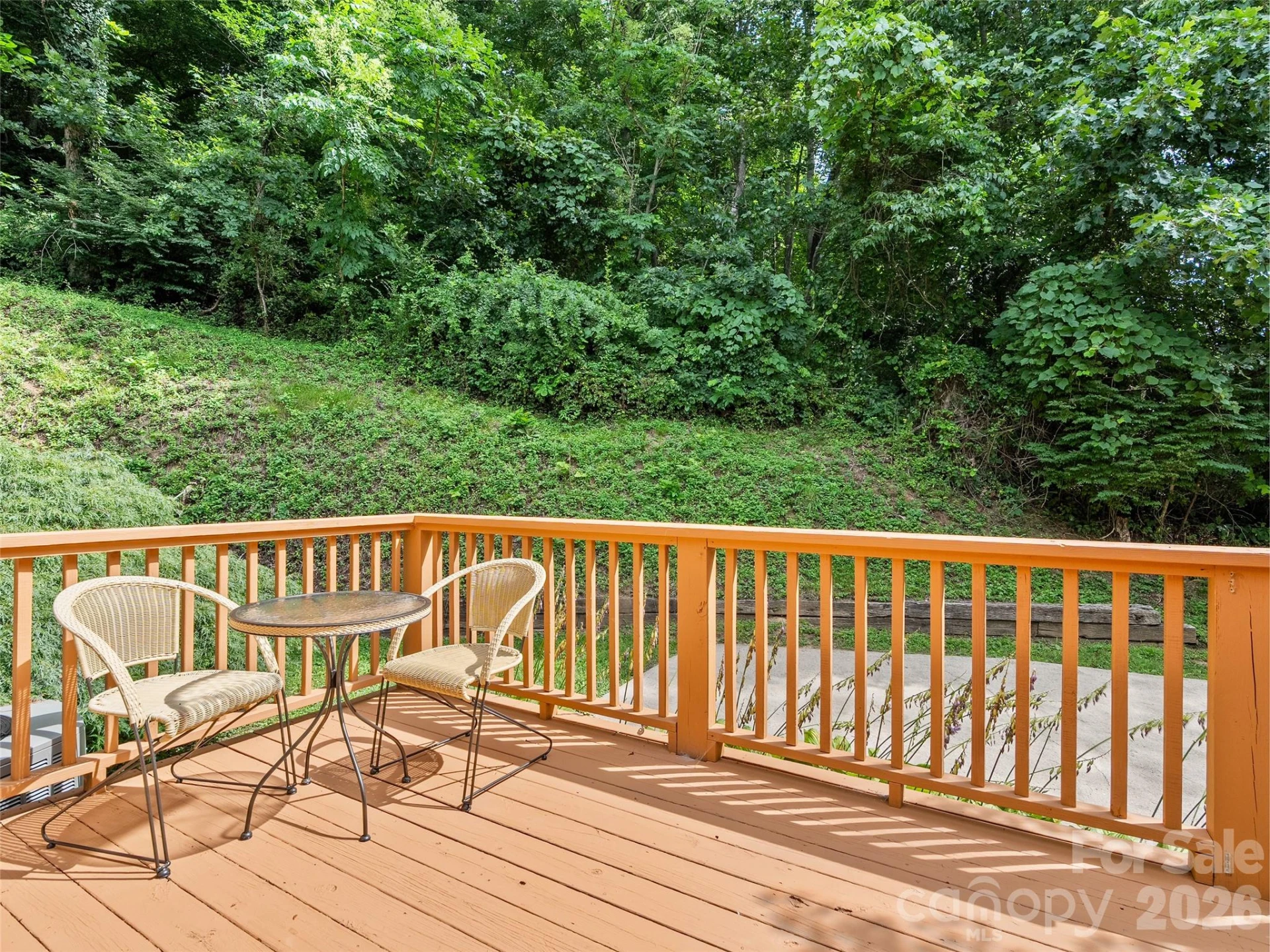 415 Knollwood Drive - Photo 3