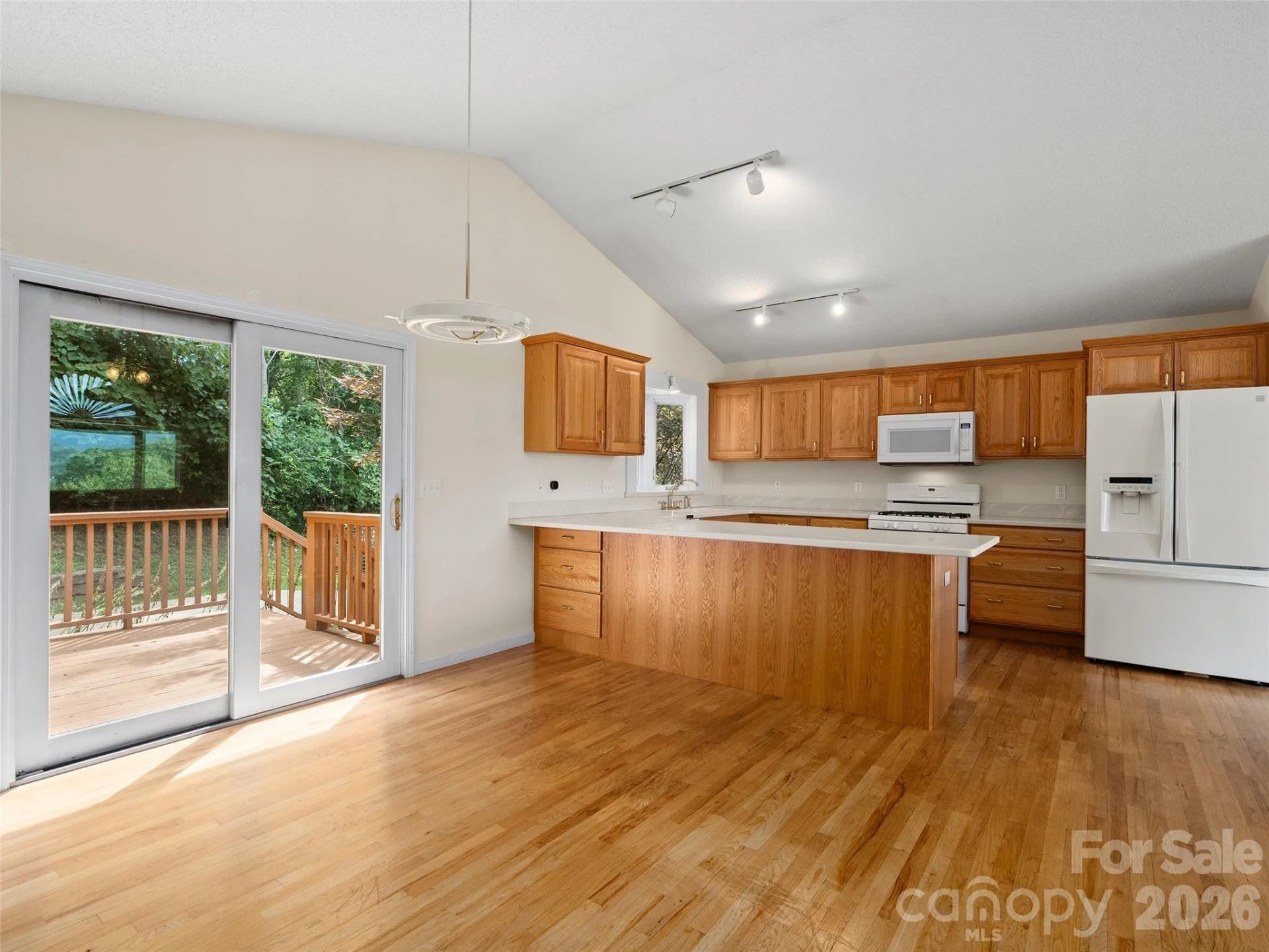 415 Knollwood Drive - Photo 4