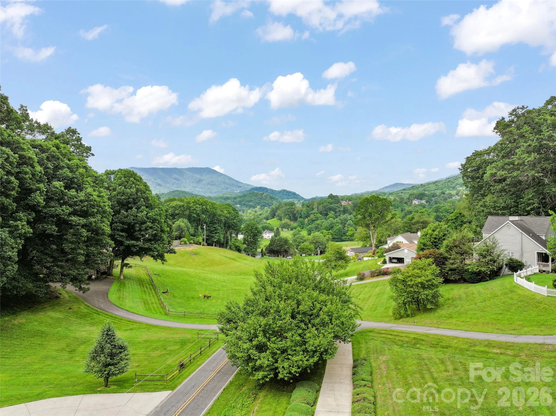 415 Knollwood Drive - Photo 31