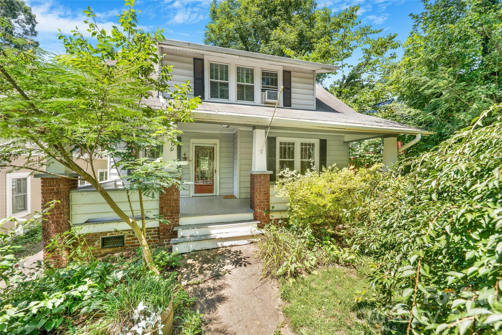 109 Forest Hill Drive