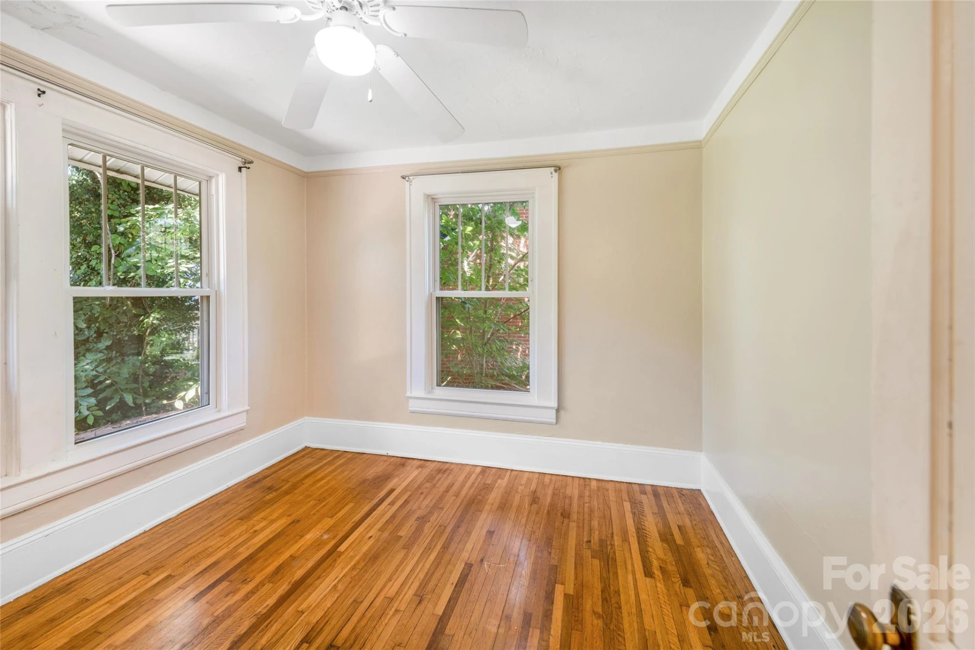 109 Forest Hill Drive - Photo 11