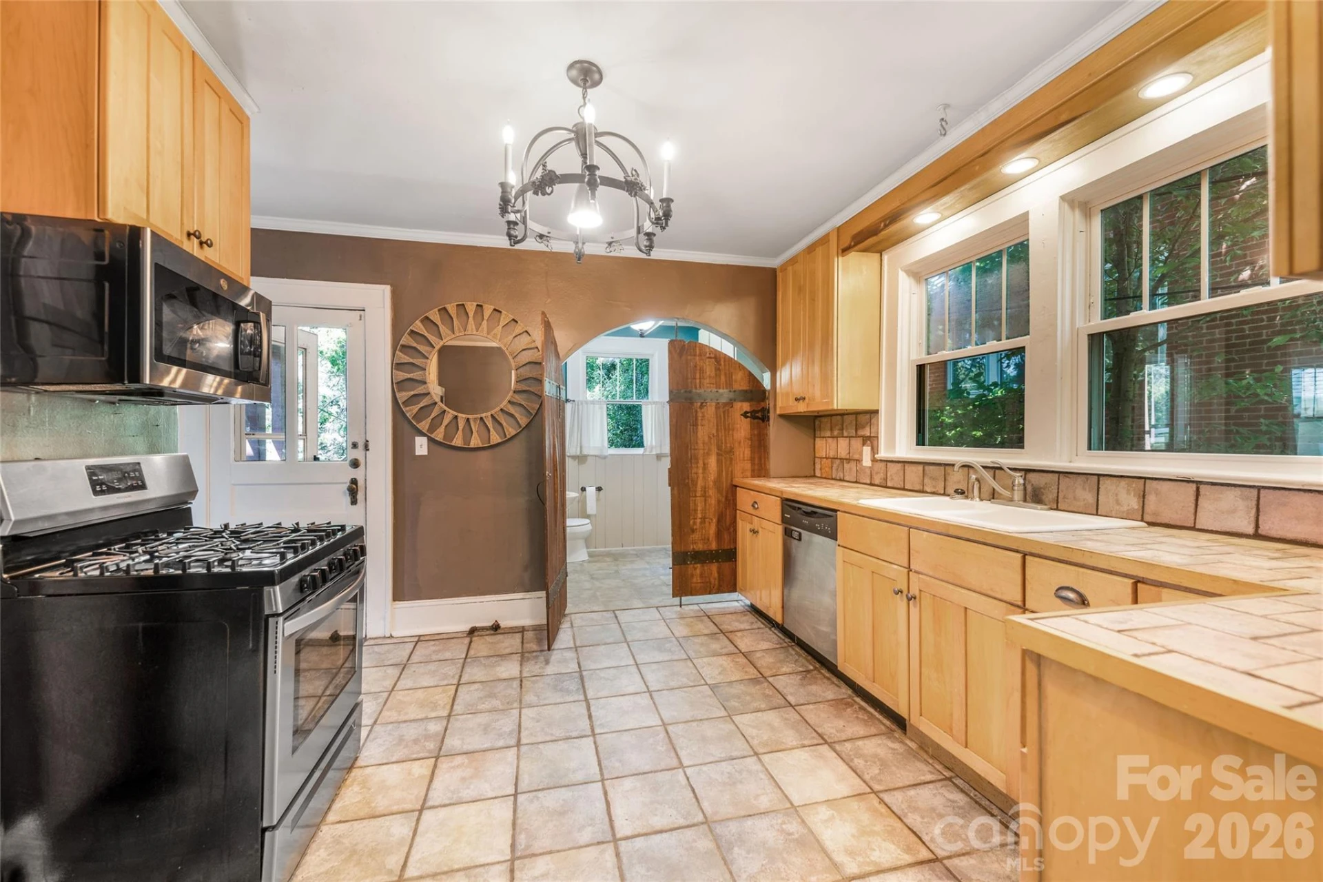 109 Forest Hill Drive - Photo 9