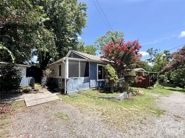 6 Leita Lane, Asheville, NC, 28806