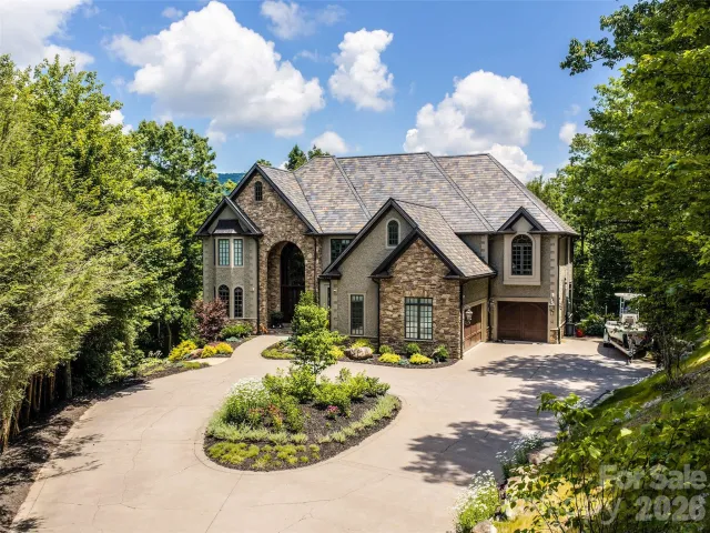 413 Barrington Drive, Asheville, NC, 28803