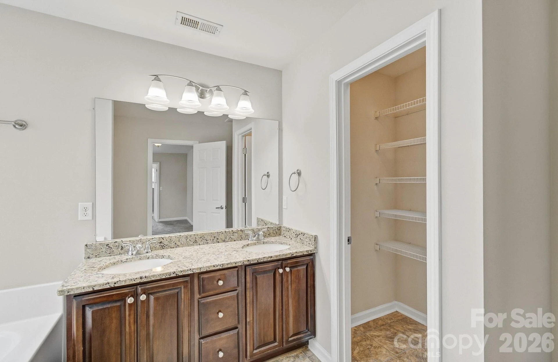 25 Manderley Way - Photo 13