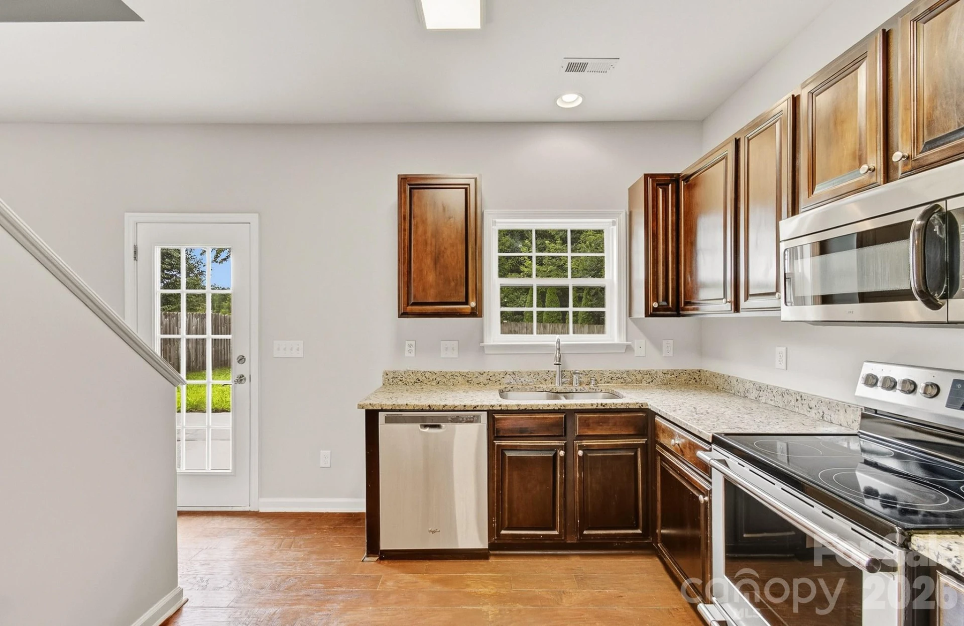25 Manderley Way - Photo 16
