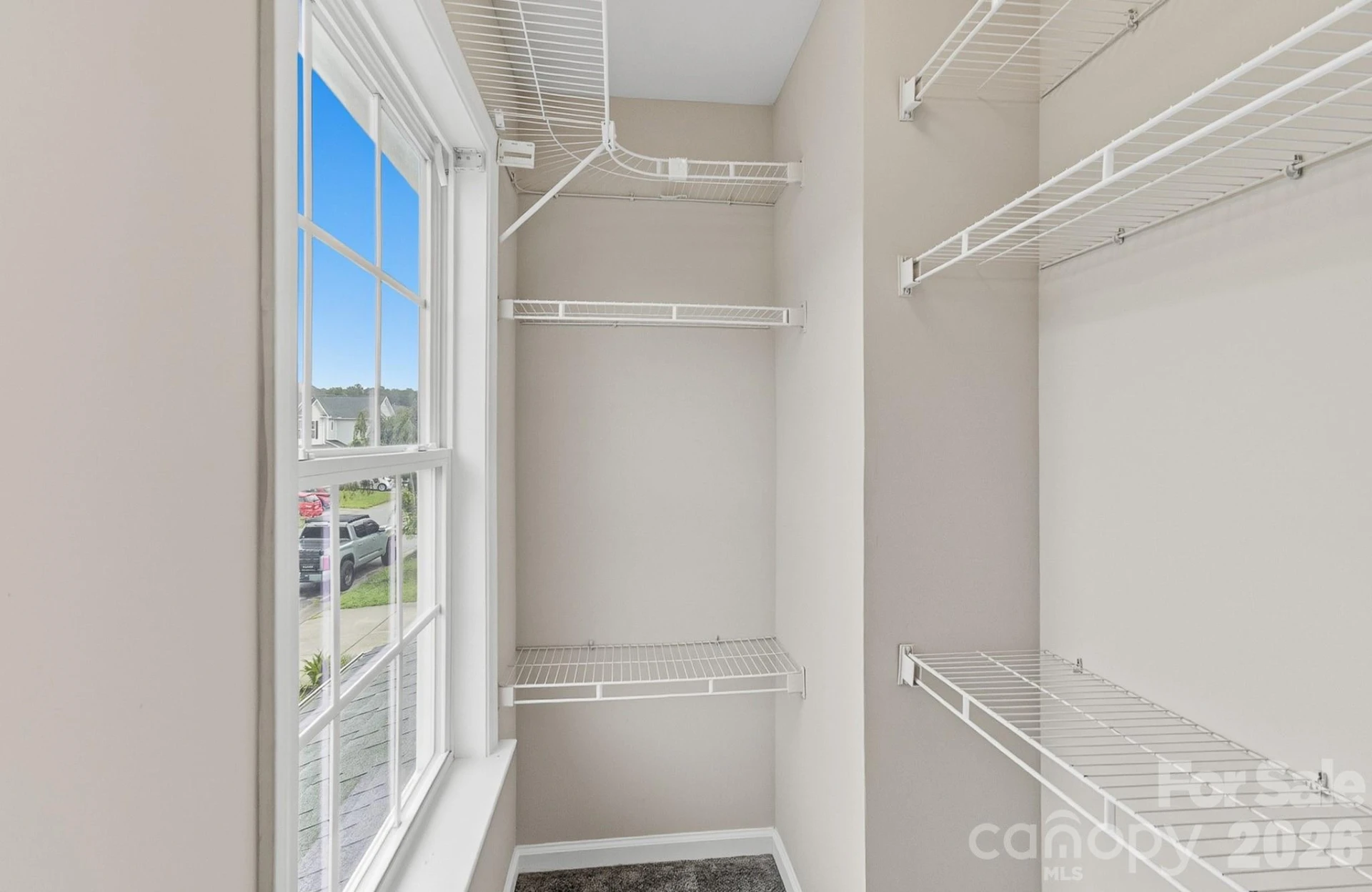 25 Manderley Way - Photo 37