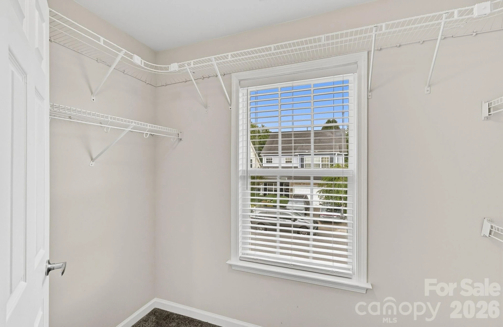 25 Manderley Way - Photo 38