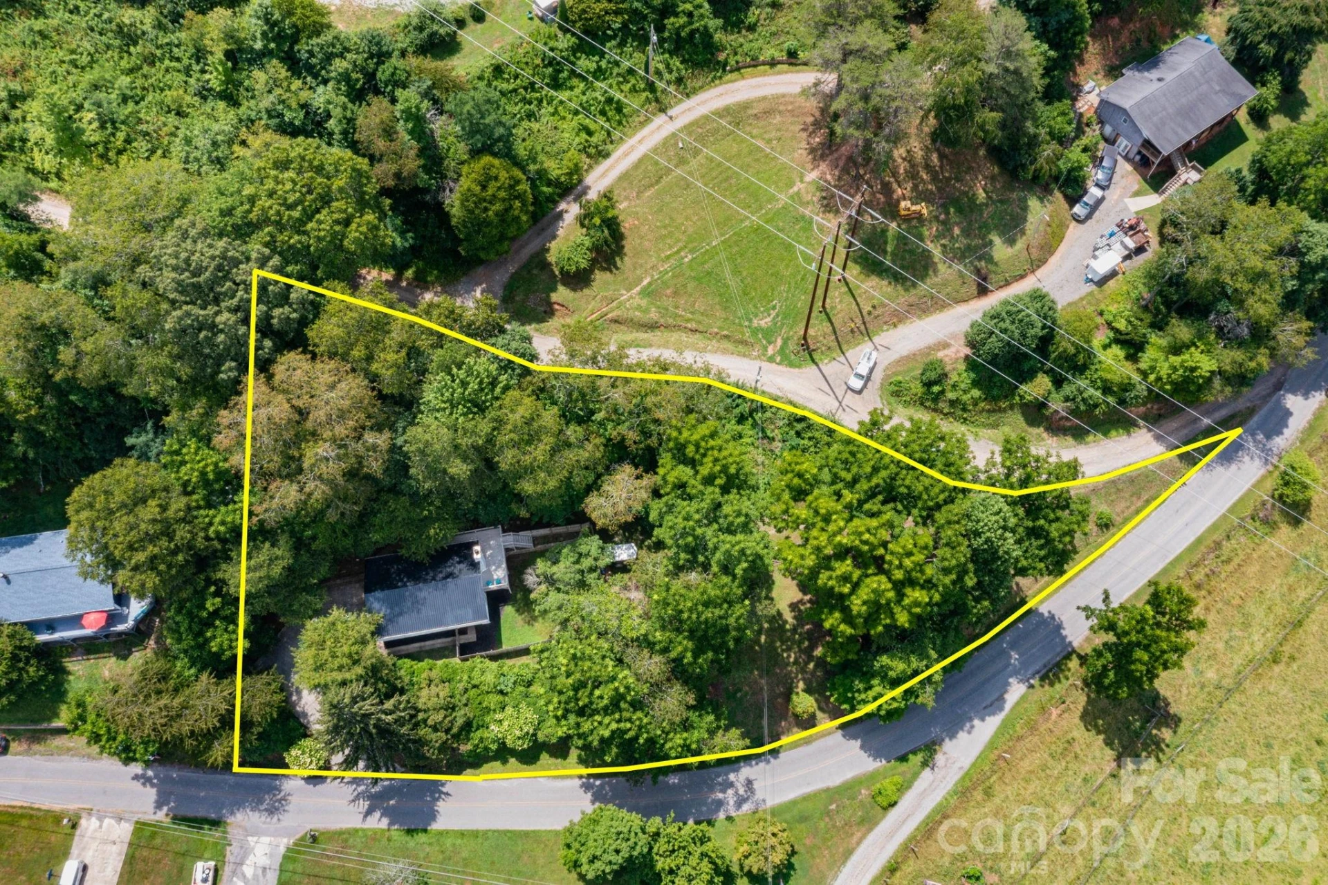 144 Pinehaven Drive - Photo 3