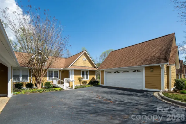 803 Woodlea Court, Asheville, NC, 28806