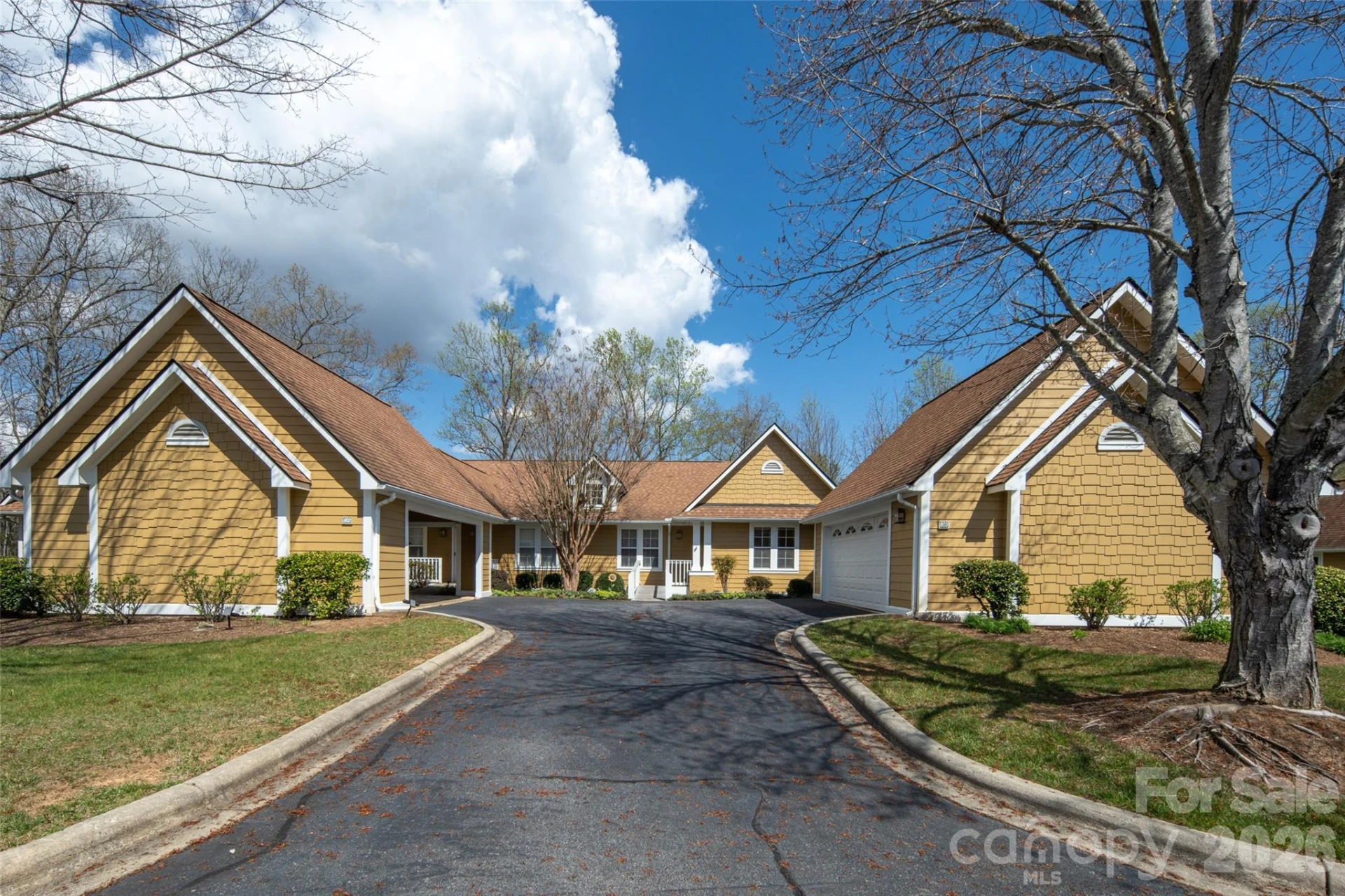 803 Woodlea Court - Photo 2