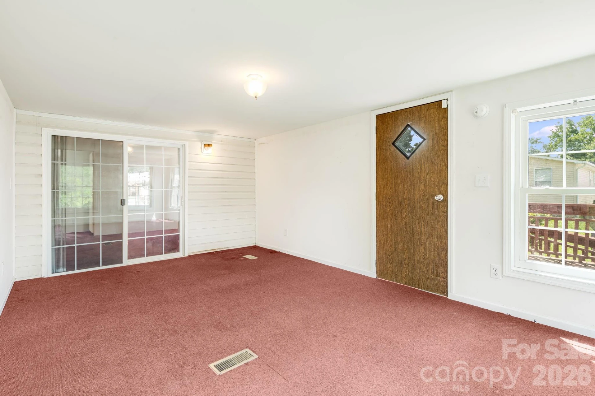 505 Crescent Way - Photo 16