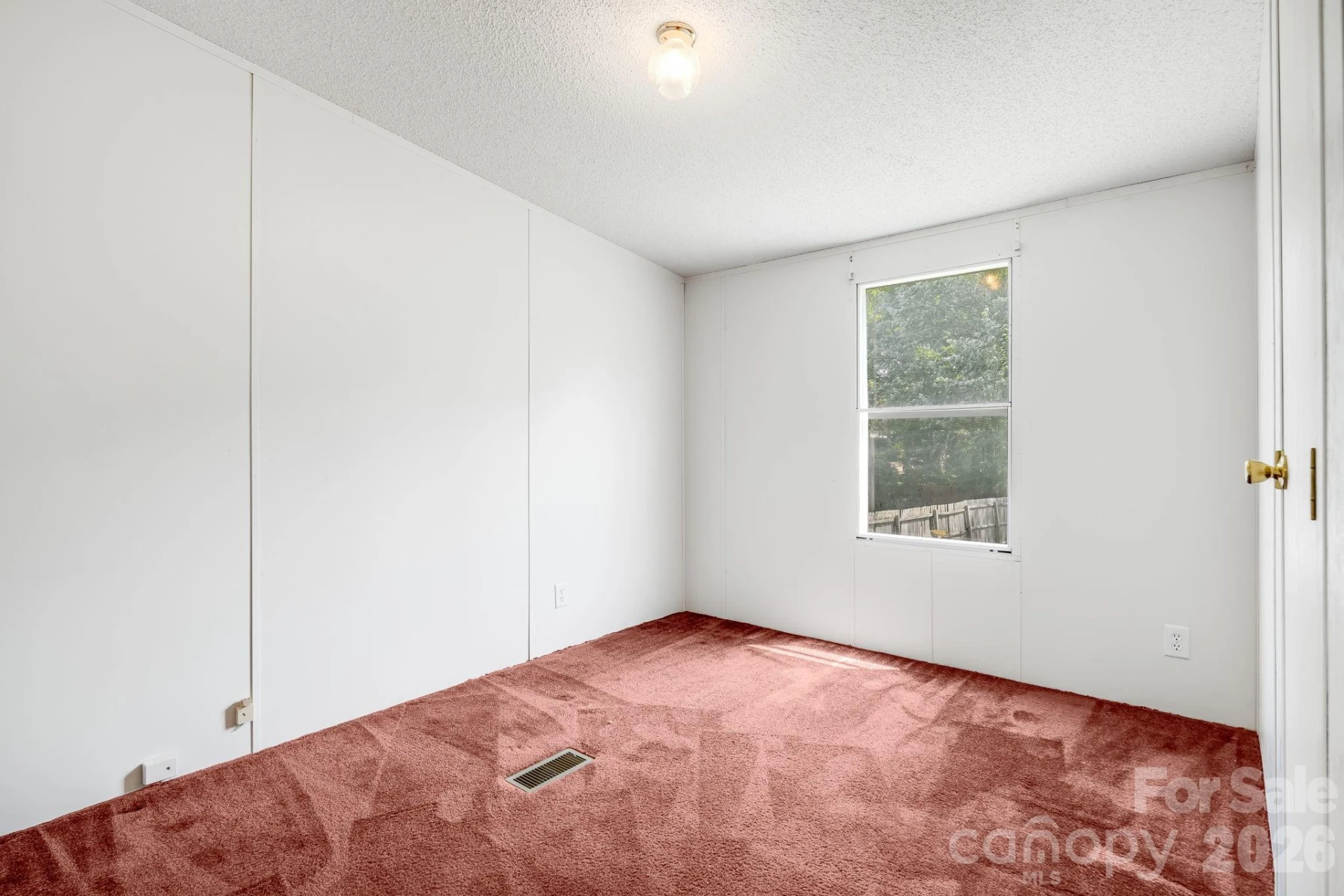 505 Crescent Way - Photo 18